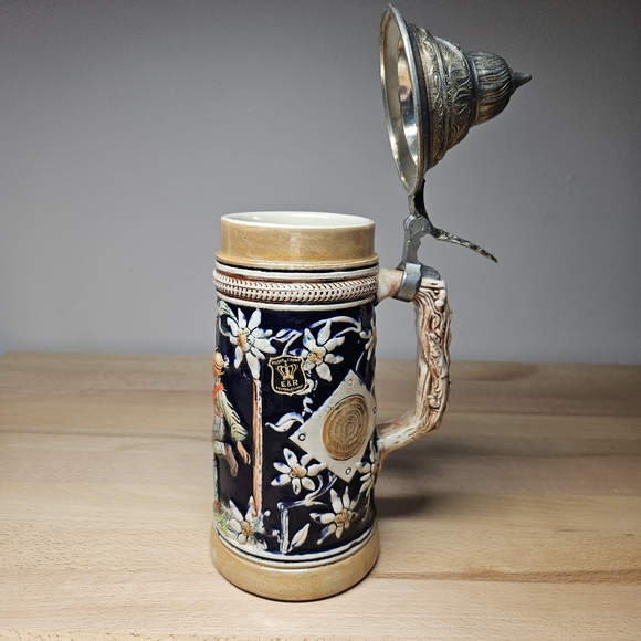 Vintage Golden Crown E&R Western Germany Beer Stein, lidded Beer Stein 9inch - Picture 3 of 13